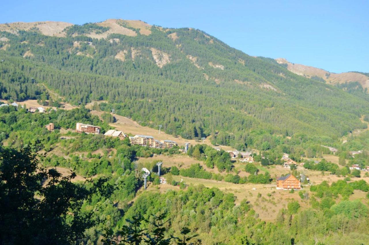 Studio a Allos a 100 m des pistes avec balcon amenage Extérieur photo
