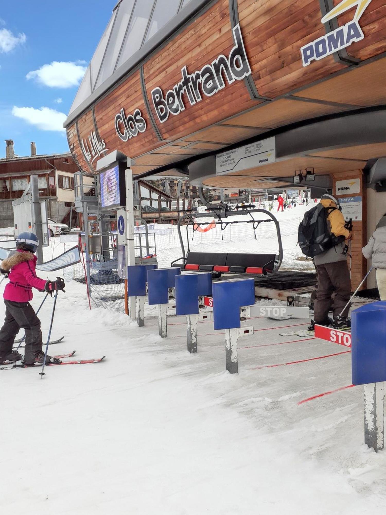 Studio a Allos a 100 m des pistes avec balcon amenage Extérieur photo
